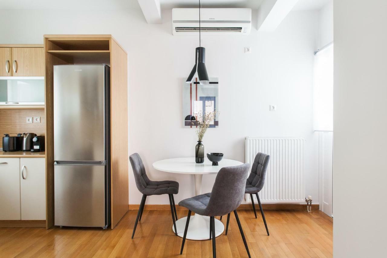 Delightful 1BD Apartment in Plaka by UPSTREET Athena Bagian luar foto