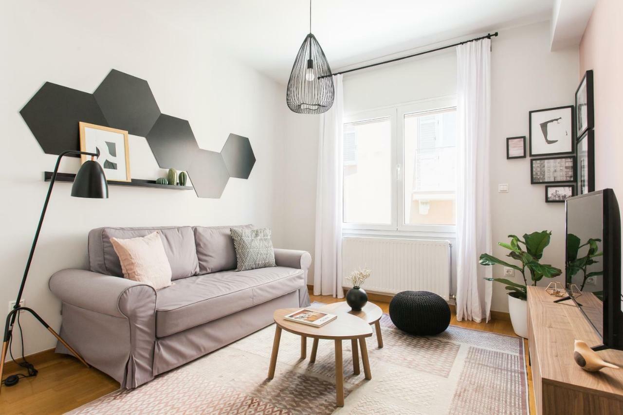 Delightful 1BD Apartment in Plaka by UPSTREET Athena Bagian luar foto